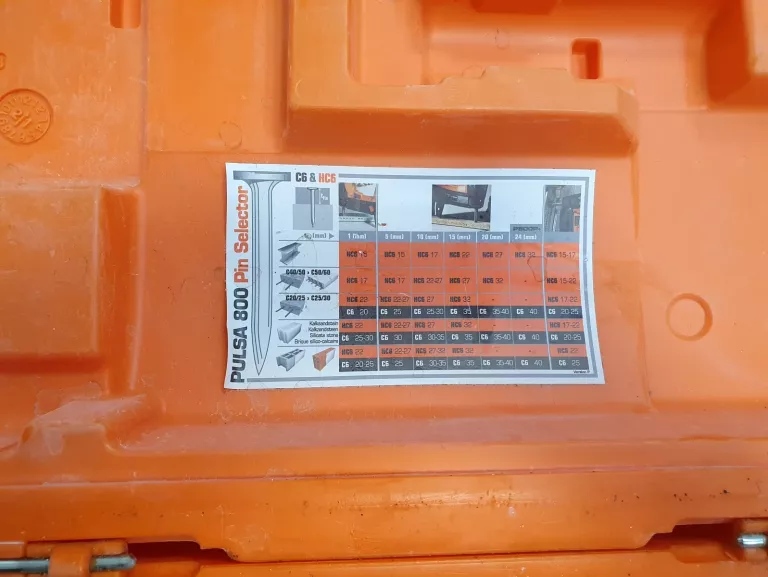 gwozdziarka-gazowa-osadzak-spit-pulsa-800p-stan-uzywany