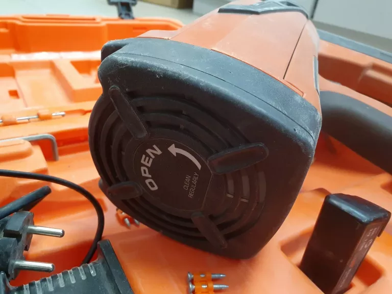 gwozdziarka-gazowa-osadzak-spit-pulsa-800p-kod-producenta-018342-pulsa-800p