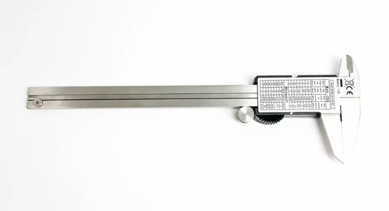 SUWMIARKA ELEKTRONICZNA SCALA 150MM INOX DIN 862