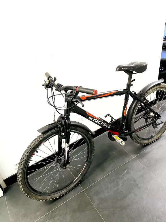 rower-kross-hexagon-v2-czarny-kolor-czarny