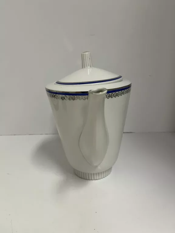 PIĘKNY DZBANEK IMBRYK KAROLINA PORCELANA