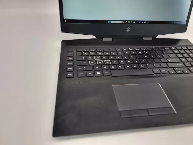 laptop-hp-omen-17-17-cb0006nw-173i58gb512gb-kod-producenta-7kb76ea