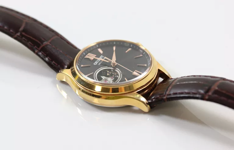 zegarek-damski-orient-ra-ag0023y10b-szkielko-mineralne