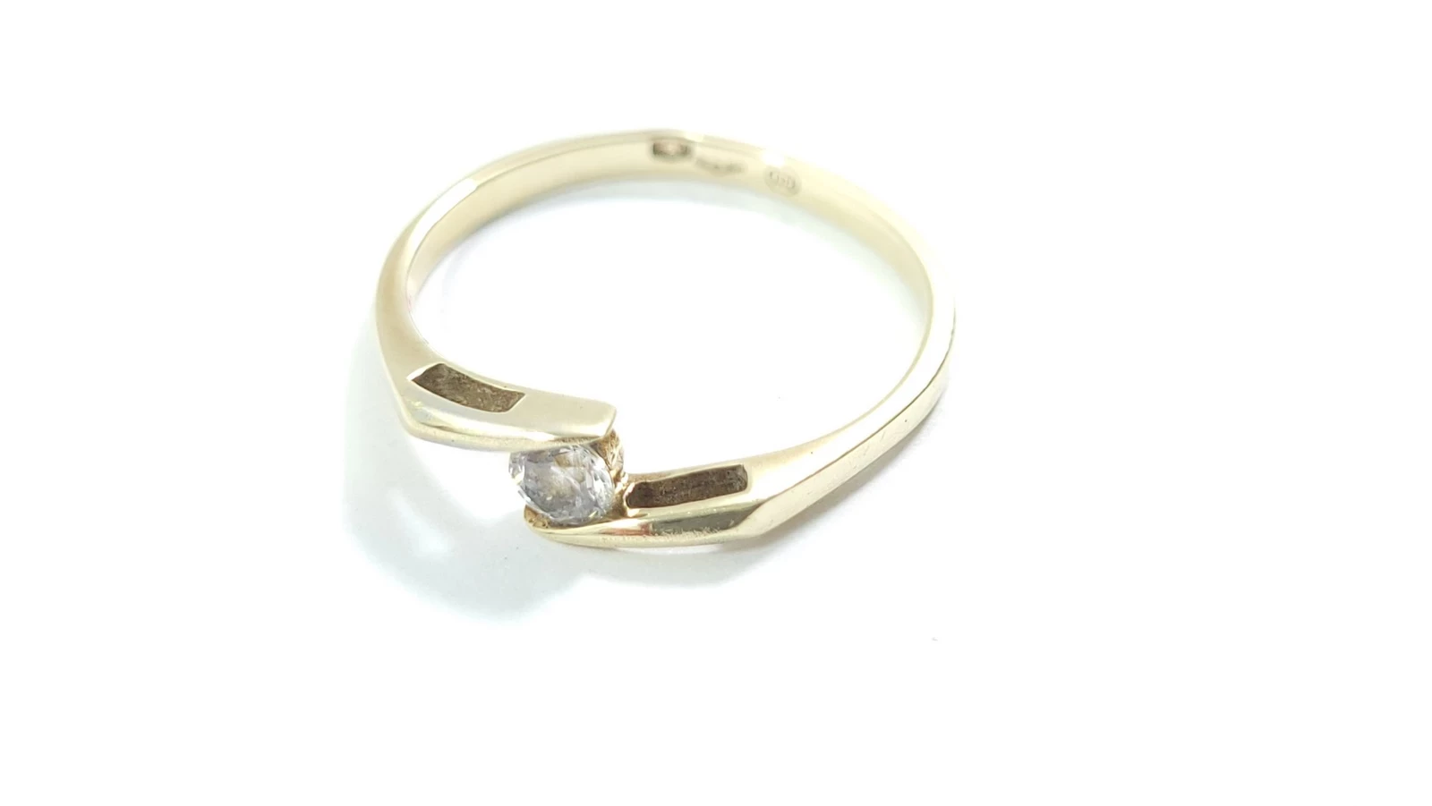 zloty-pierscionek-z-cyrkonia-p333132gr15-stan-11323-2