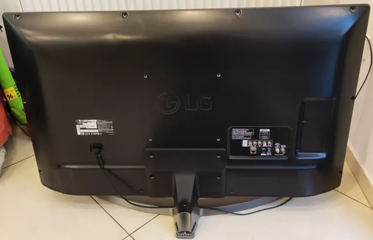 TV LG 43LH630V + PILOT
