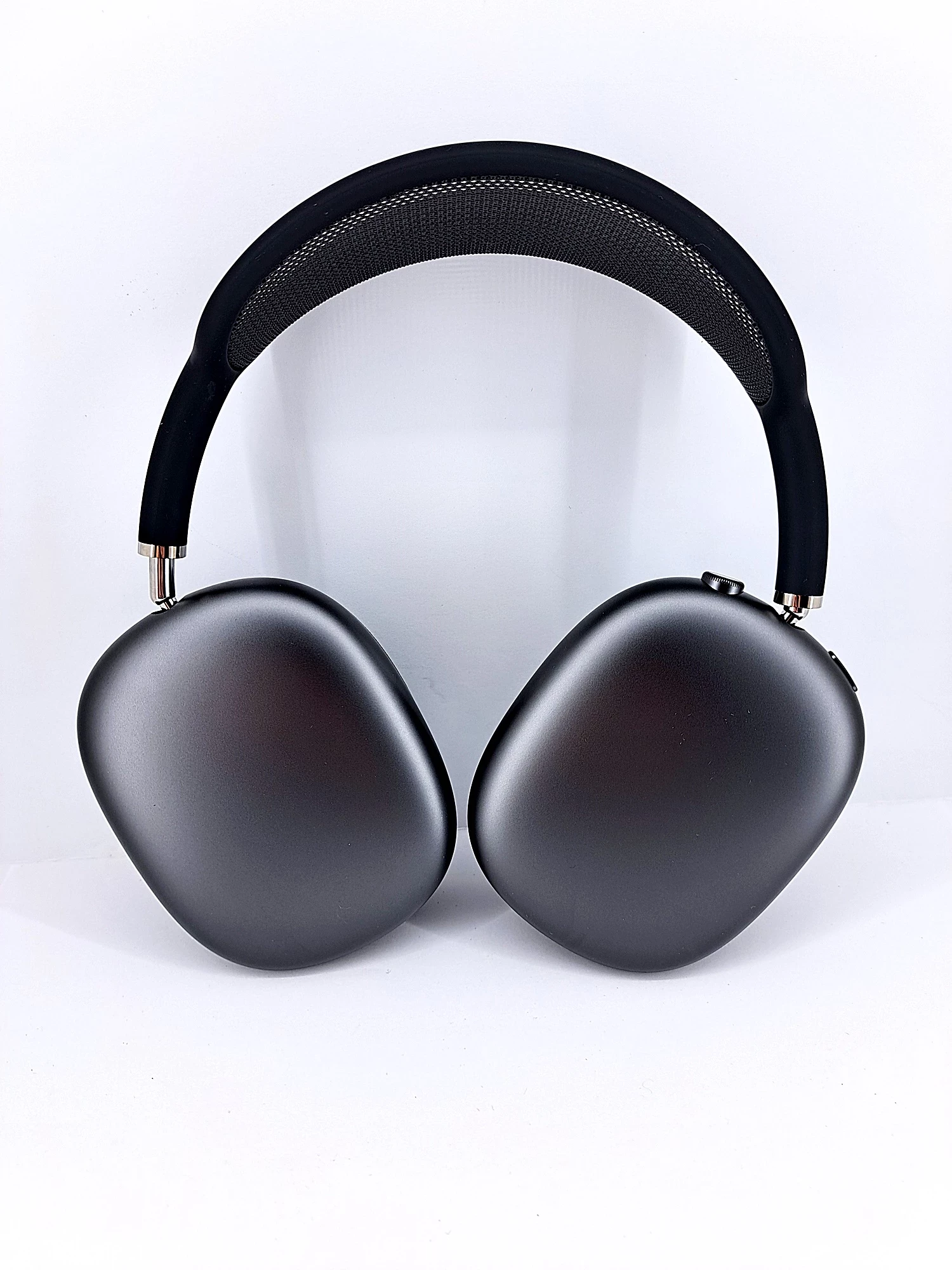 sluchawki-nauszne-apple-airpods-max-anc-gwiezdna-szarosc-stan-uzywany