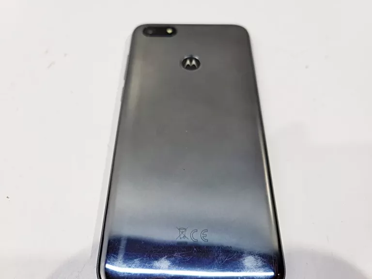 TELEFON MOTOROLA MOTO E6 PLAY USZKODZONY