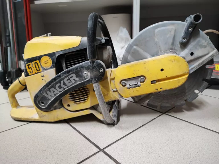 pila-do-betonu-wacker-bts-1030-l3-nie-odpala-ean-gtin-4135182500737