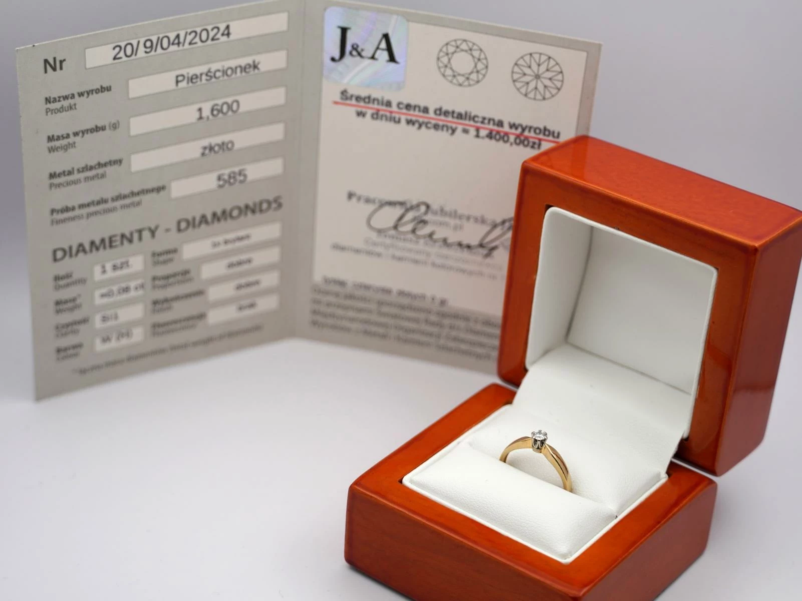 zloty-pierscionek-z-brylantem-585-14k-r10-160g-cert-ean-gtin-5903772022018