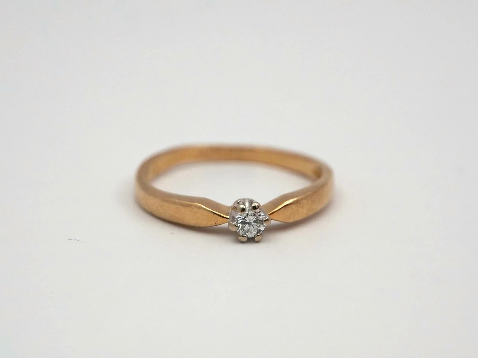 zloty-pierscionek-z-brylantem-585-14k-r10-160g-cert-wlotowa-5b-krakow