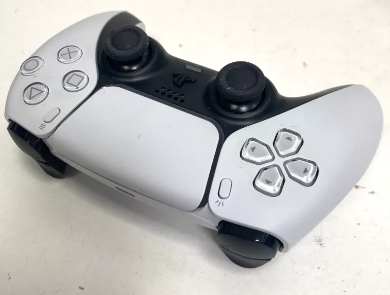 KONSOLA PLAYSTATION 5 CFI 2016 + GRA!POLECAM