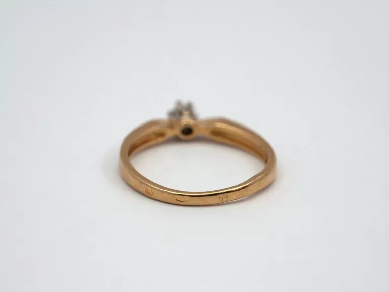 zloty-pierscionek-z-brylantem-585-14k-r10-160g-cert-kamien-17088-128