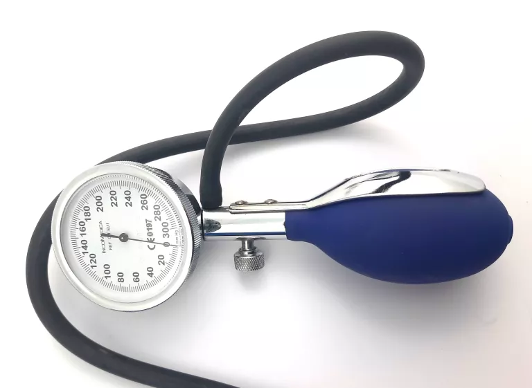 CIŚNIENIOMIERZ ZE STETOSKOPEM INCO MEDICA