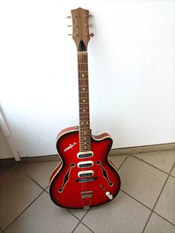 BASOWA GITARA DEFIL + POKROWIEC