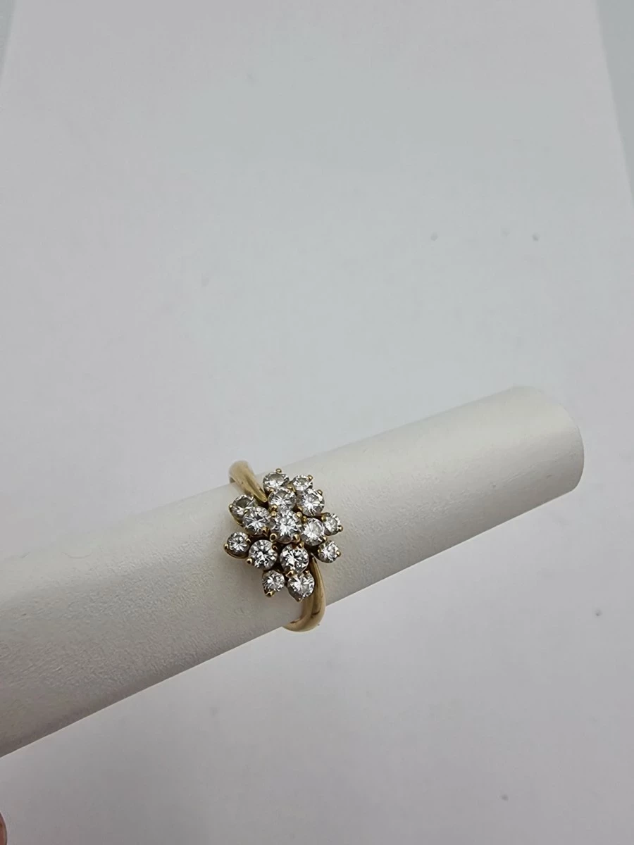 pierscionek-rozmiar-12-proby-750-motyw-kwiatek-ean-gtin-5900025390924