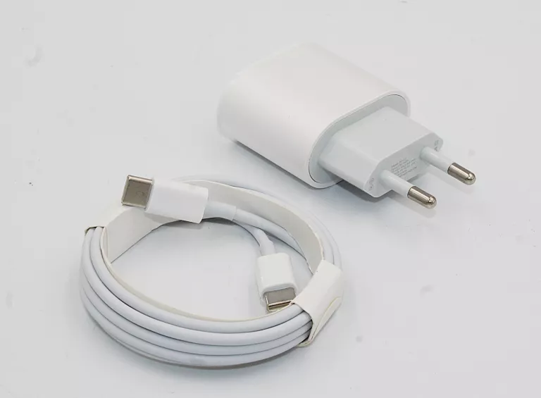 ŁADOWARKA 12W 5A PD-12 BIAŁA + KABEL USB TYP-C