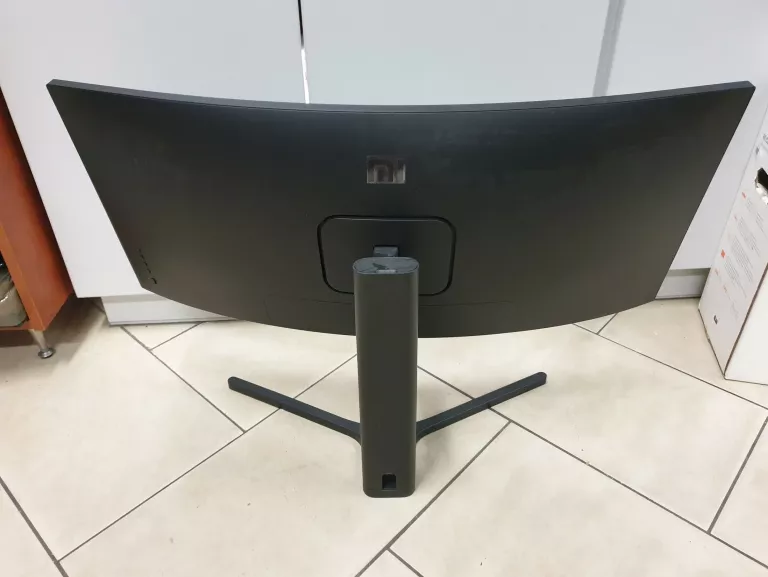 MONITOR XIAOMI MI XMMNTWQ34 34" 3440X1440PX 144HZ 4 MS CURVED KOMPLET