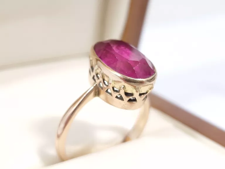 ZŁOTY PIERŚCIONEK Z KAMIENIEM 5,24G 585 R20 14K