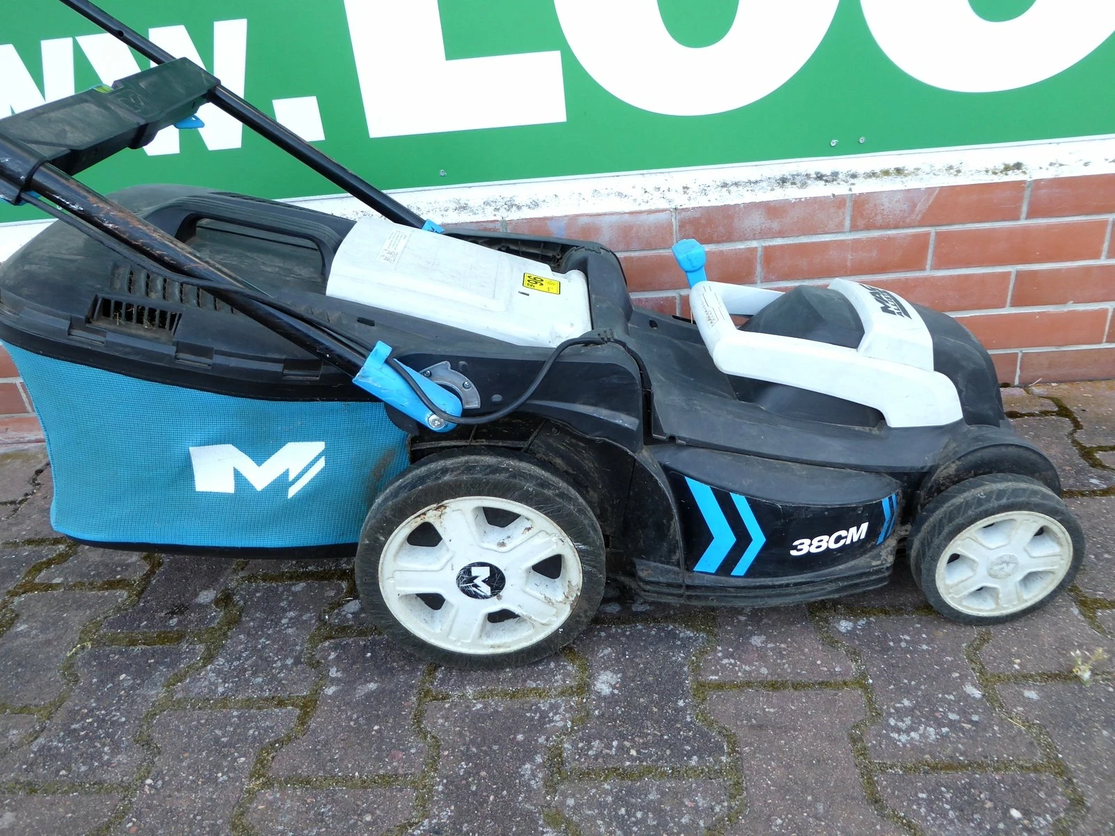 kosiarka-elektryczna-macallister-38cm-ean-gtin-3663602939405