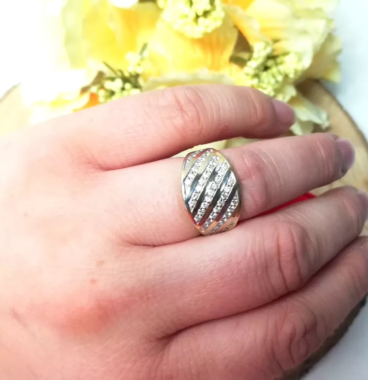 ZŁOTY PIERŚCIONEK SZEROKI RZĘDY CYRKONII 4,22GR 585 R16 J