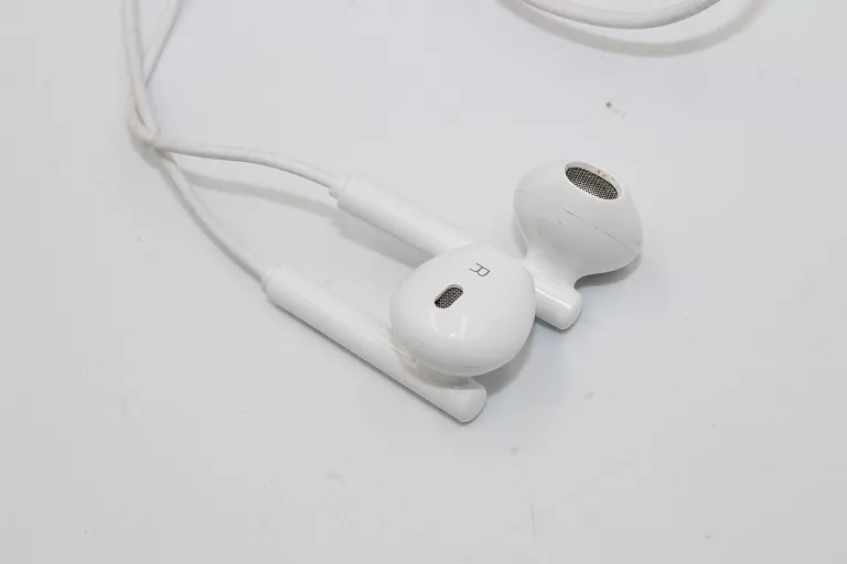 SŁUCHAWKI AKG USB-C
