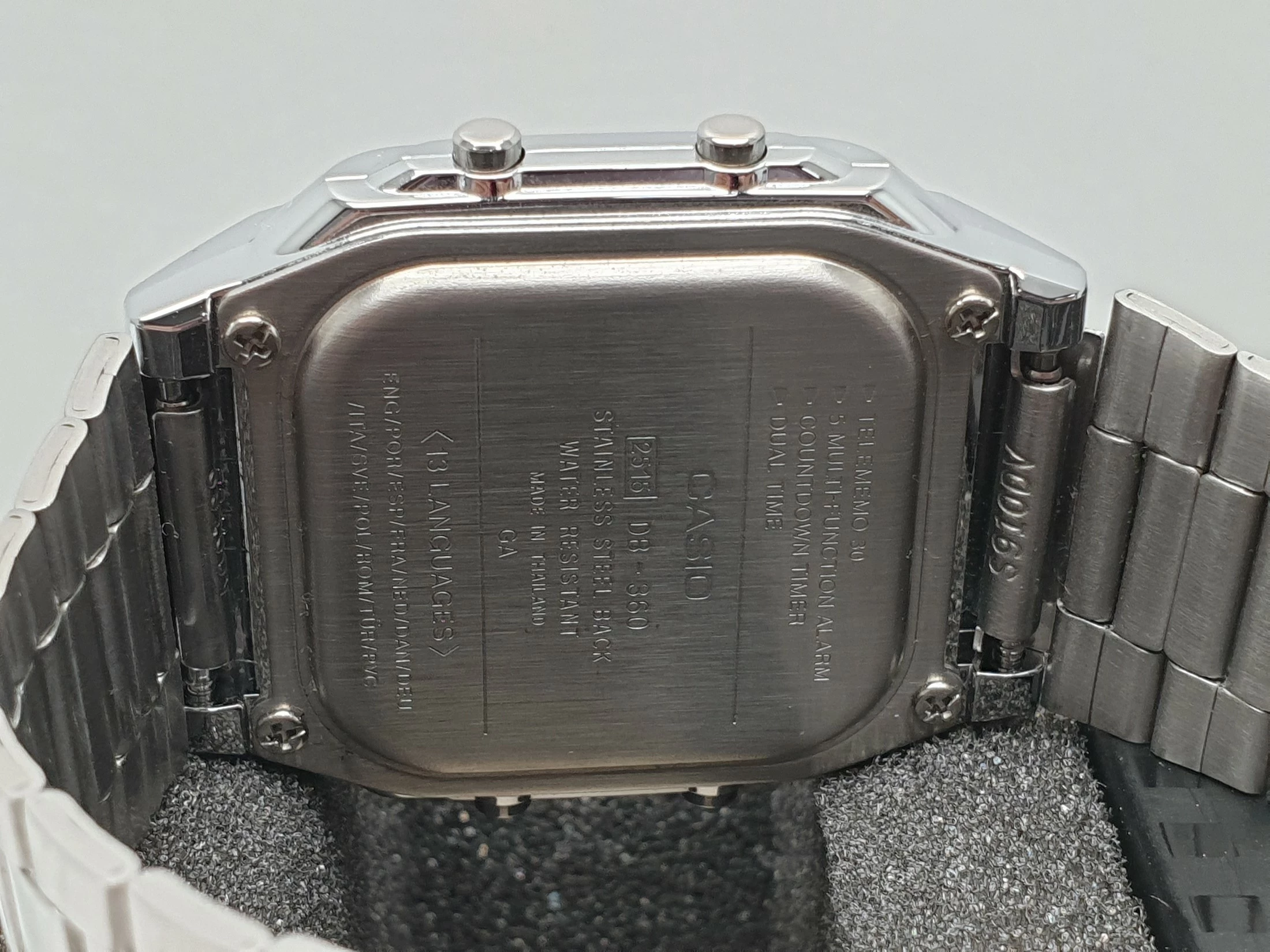 zegarek-casio-db-360-1a-ksztalt-koperty-kwadratowa