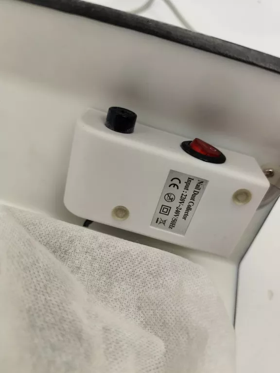 pochlaniacz-pylu-nail-dust-machine-kod-producenta-15863