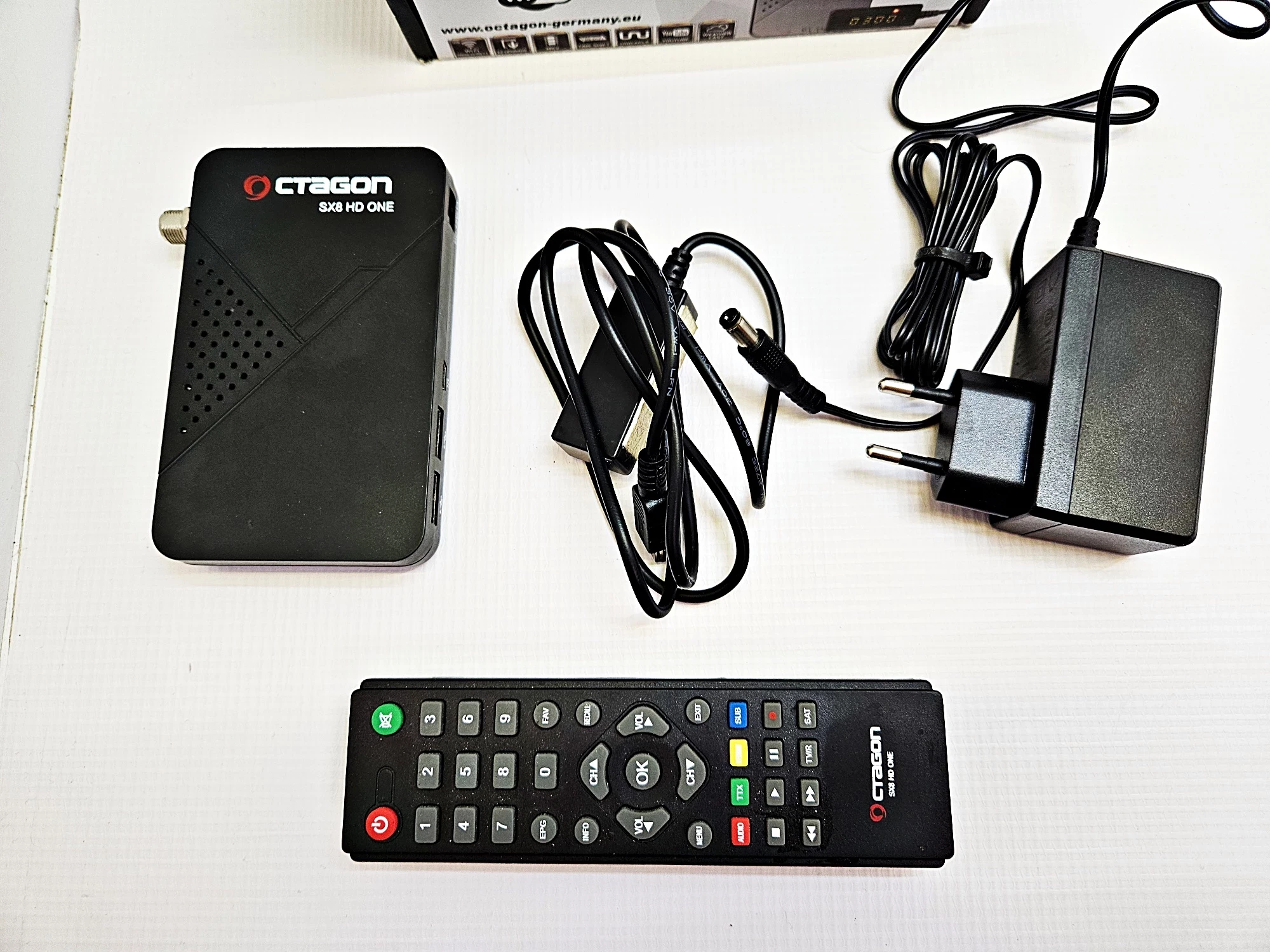 odbiornik-octagon-sx8-hd-one-komplet-ean-gtin-4260189994248