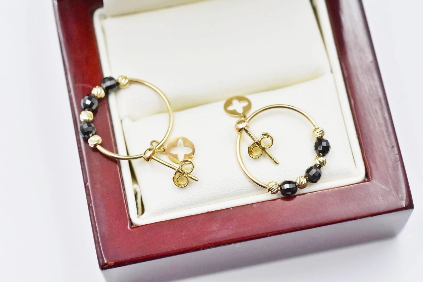 wyjatkowe-zlote-kolczyki-proby-585-234g-sztyft-220cm-rodzaj-zapiecia-2207-1