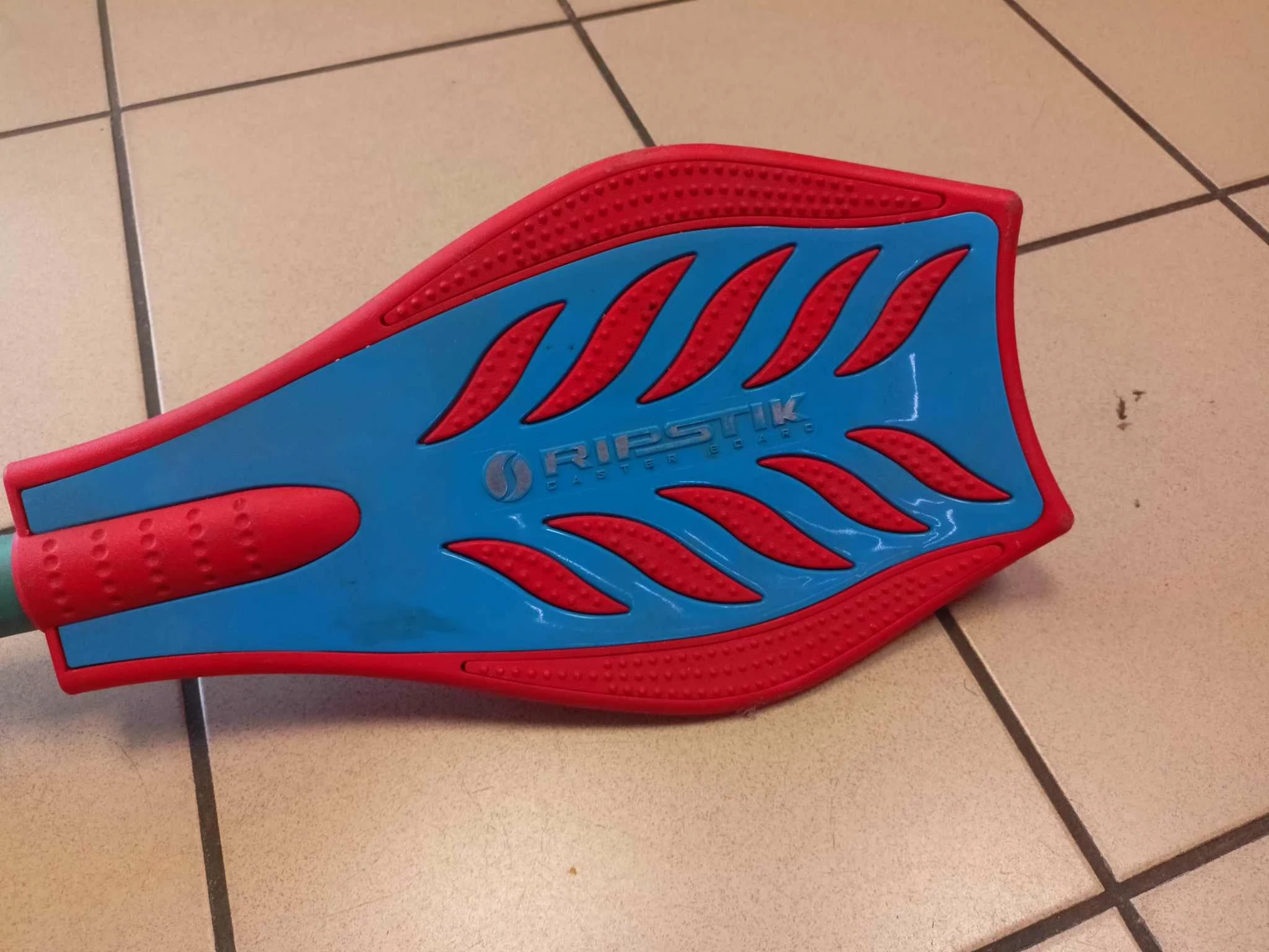 deskorolka-waveboard-razor-ripstik-brights-15073349-ean-gtin-8454230000851