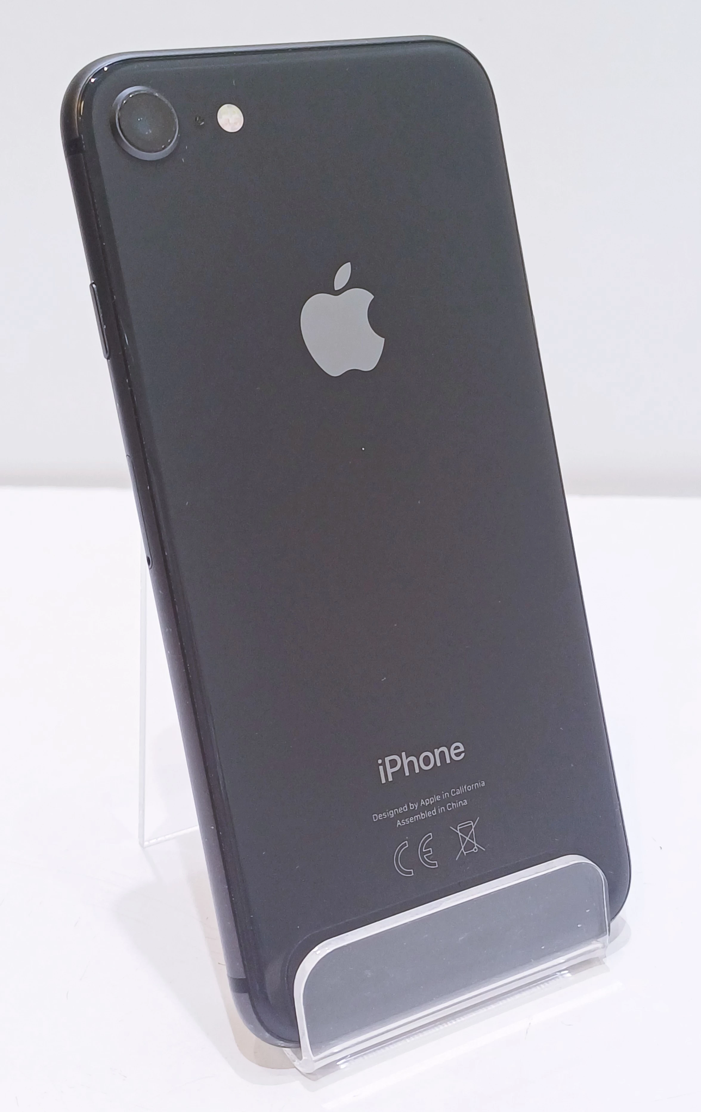 telefon-iphone-8-64gb-bat81-czarny-typ-smartfon