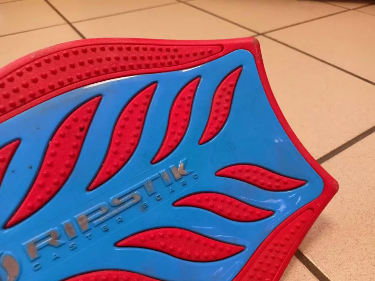 deskorolka-waveboard-razor-ripstik-brights-15073349-stan-uzywany