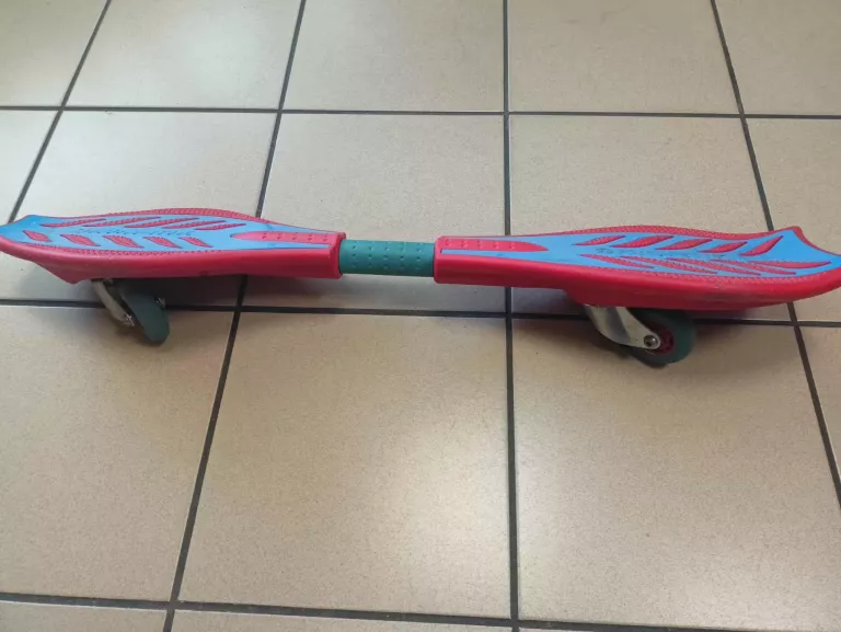 deskorolka-waveboard-razor-ripstik-brights-15073349-kolor-czerwony
