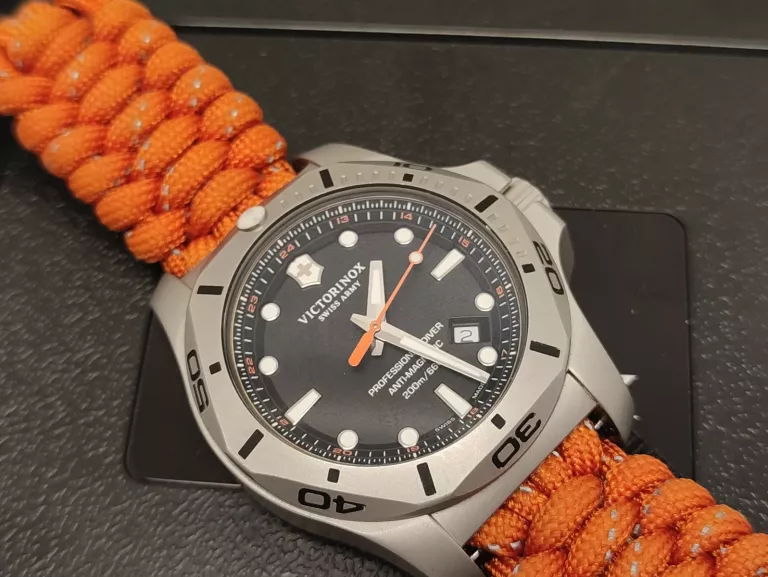 VICTORINOX SWISS ARMY INOX PROFESSIONAL DIVER