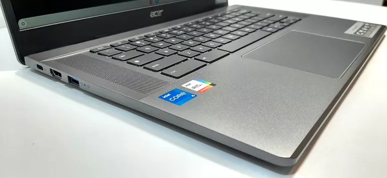 LAPTOP ACER CHROMEBOOK PLUS 515  15,6 "  8 GB / 512 GB KOMPLET