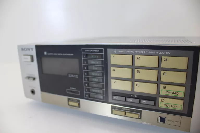 TUNER ZE WZMACNIACZEM SONY STR-VX20L