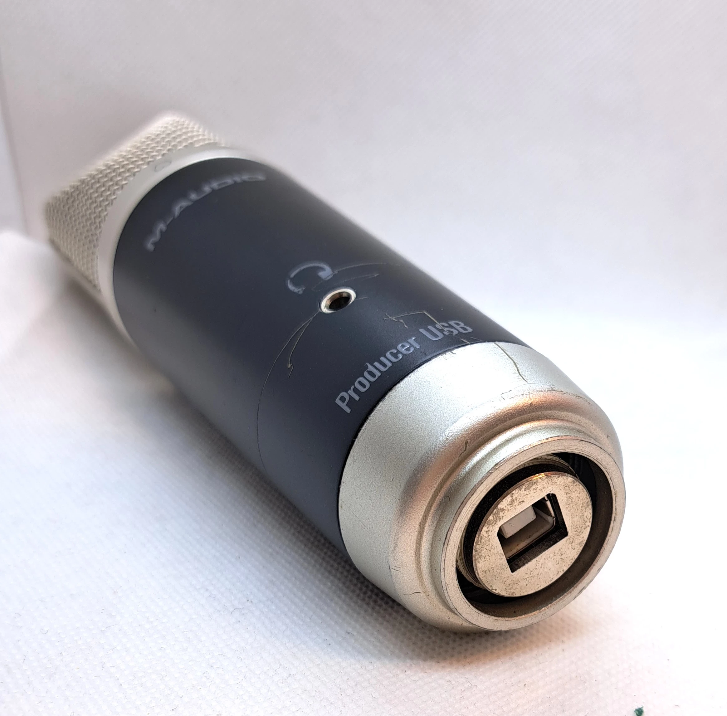 mikrofon-m-audio-vocal-studio-mega-zestaw-kabel-futeral-marka-248811-1955805