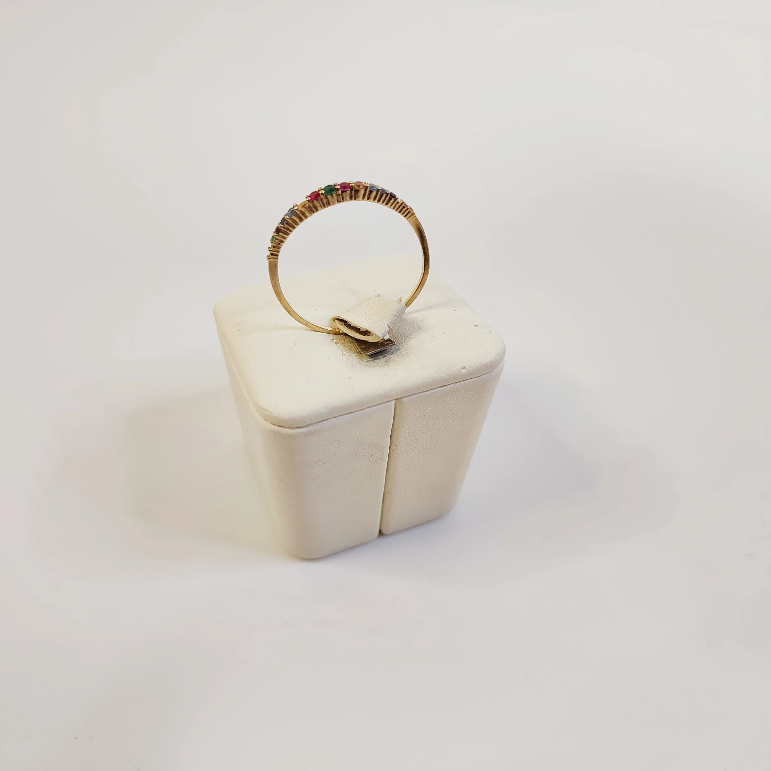 zloty-pierscionek-084-g-pr585-r23-marka-bez-marki