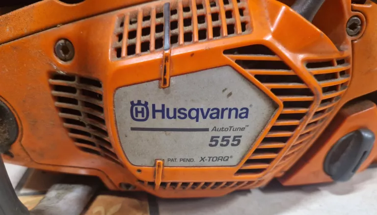 PIŁA SPALINOWA HUSQVARNA 555