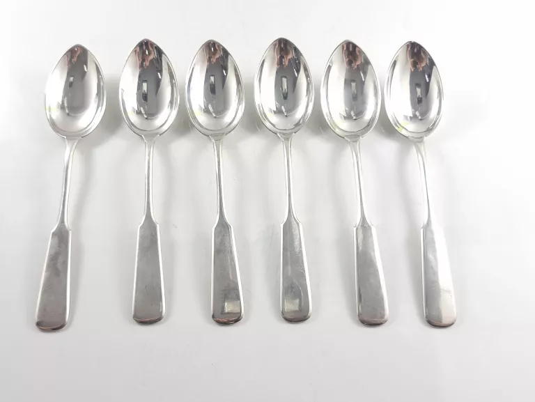 zestaw-srebrnych-sztuccow-dla-6-osob-800-1663g-stan-nie-wymaga-renowacji