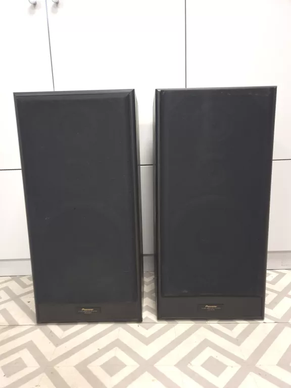 KOLUMNY PIONEER CS-7070