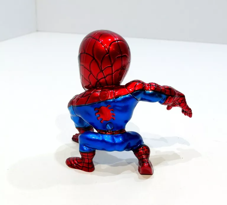 OUTLET - FIGURKA SPIDERMAN 10CM MARVEL
