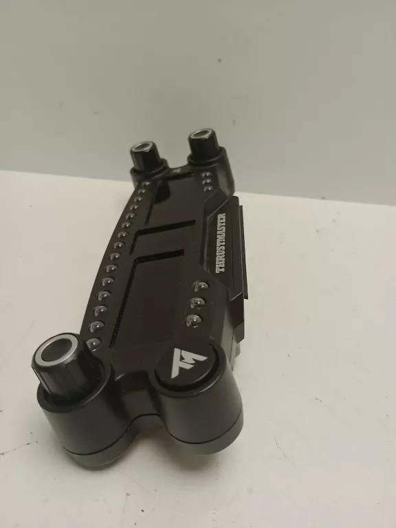 WYŚWIETLACZ LED THRUSTMASTER BT (PS4/PS5)