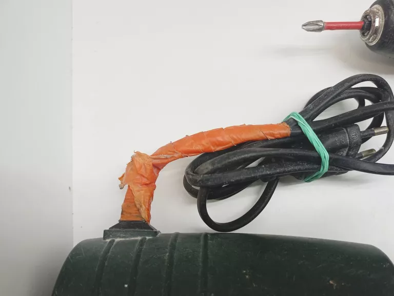 wkretarka-metabo-powermaxx-bs-ladowarka-stan-11323-2