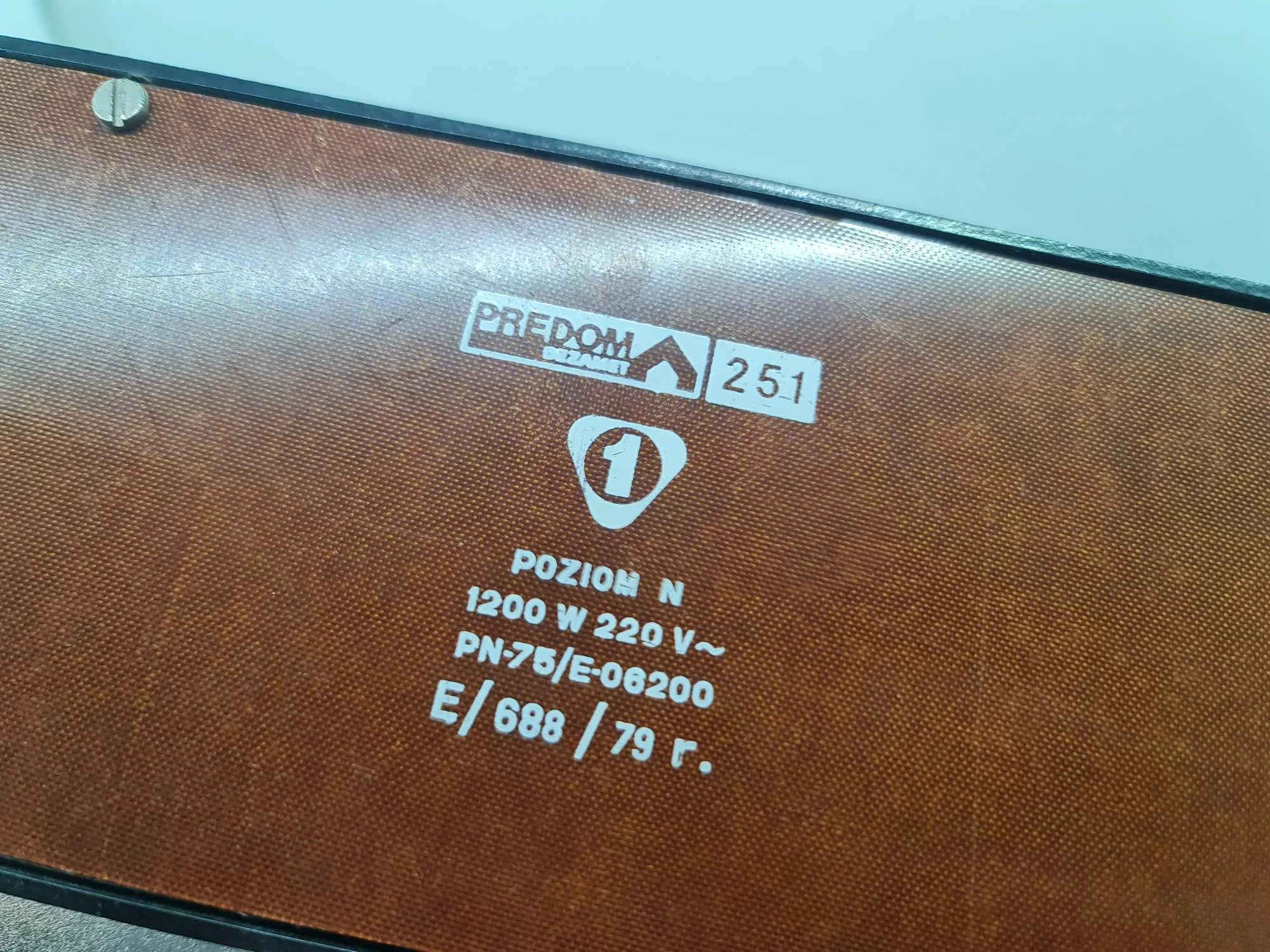 gofrownica-predom-251-1200w-prl-kod-producenta-dazamet