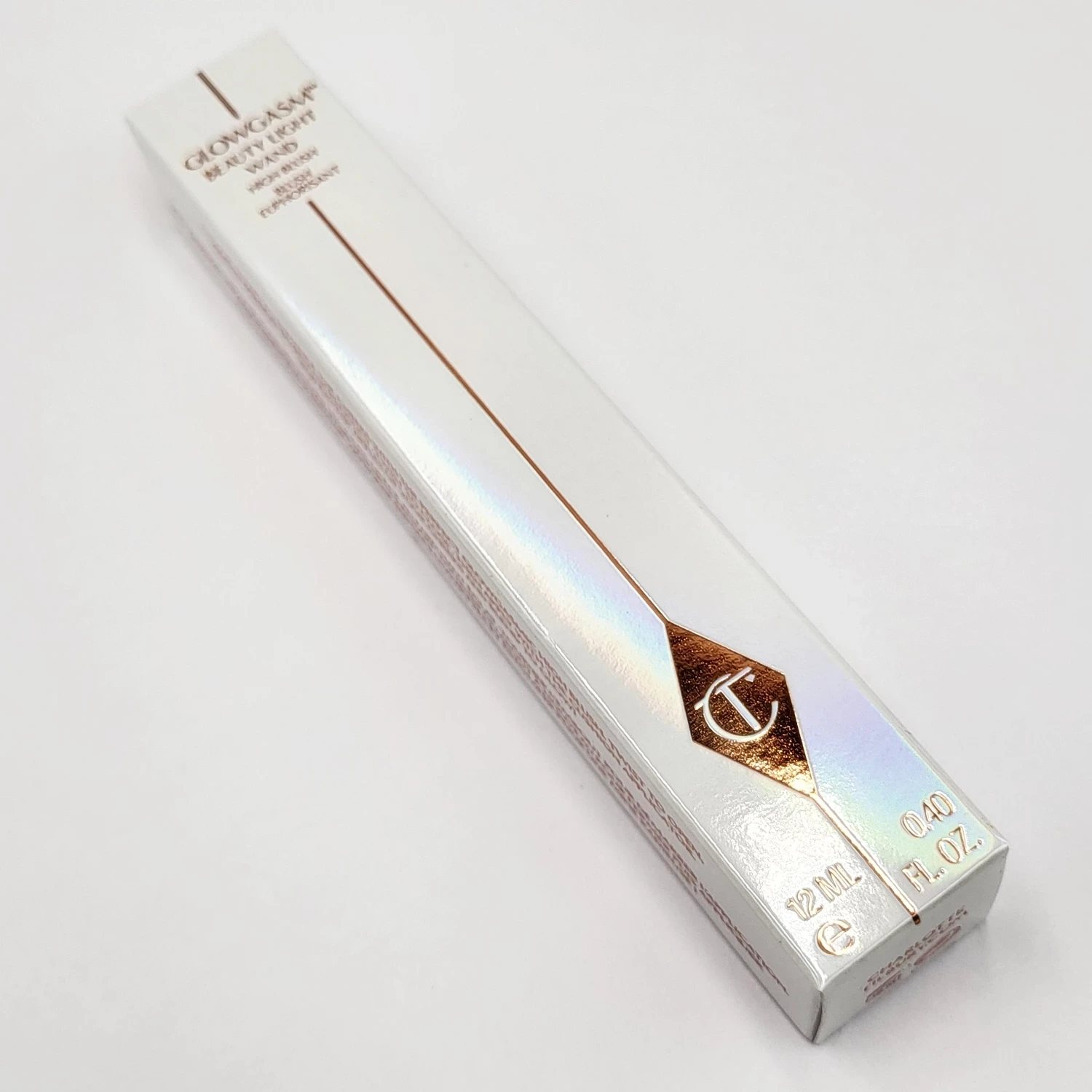 charlotte-tilbury-glowgasm-beauty-light-wand-peachgasm-rozswietlacz-12ml-kod-producenta-ves0505