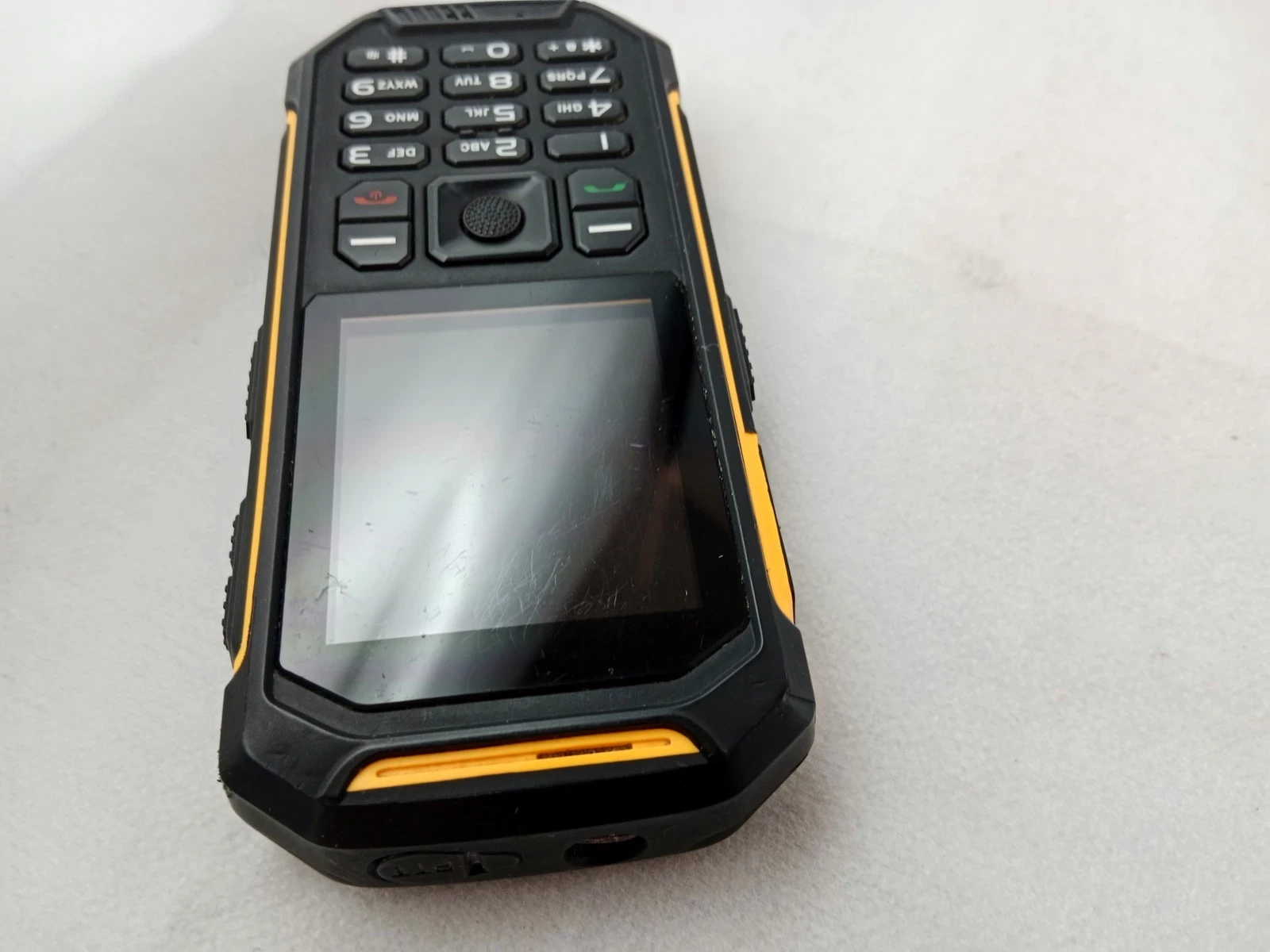 telefon-telefunken-outdoor-wt2-typ-telefon-komorkowy