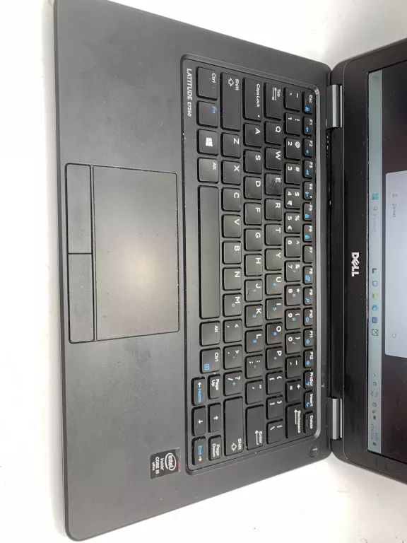 LAPTOP DELL LATITUDE E7250 OPIS