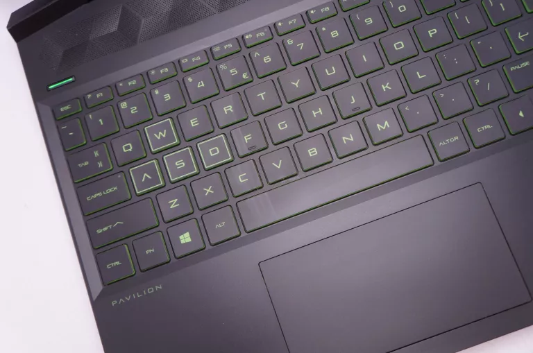 LAPTOP HP PAVILION GAMING 15-EC0045NW