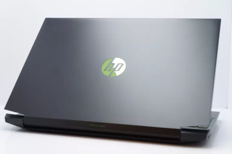 LAPTOP HP PAVILION GAMING 15-EC0045NW